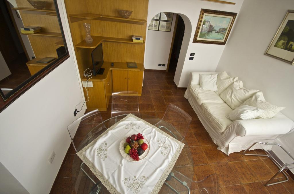 Apartment Arenula Roma Quarto foto